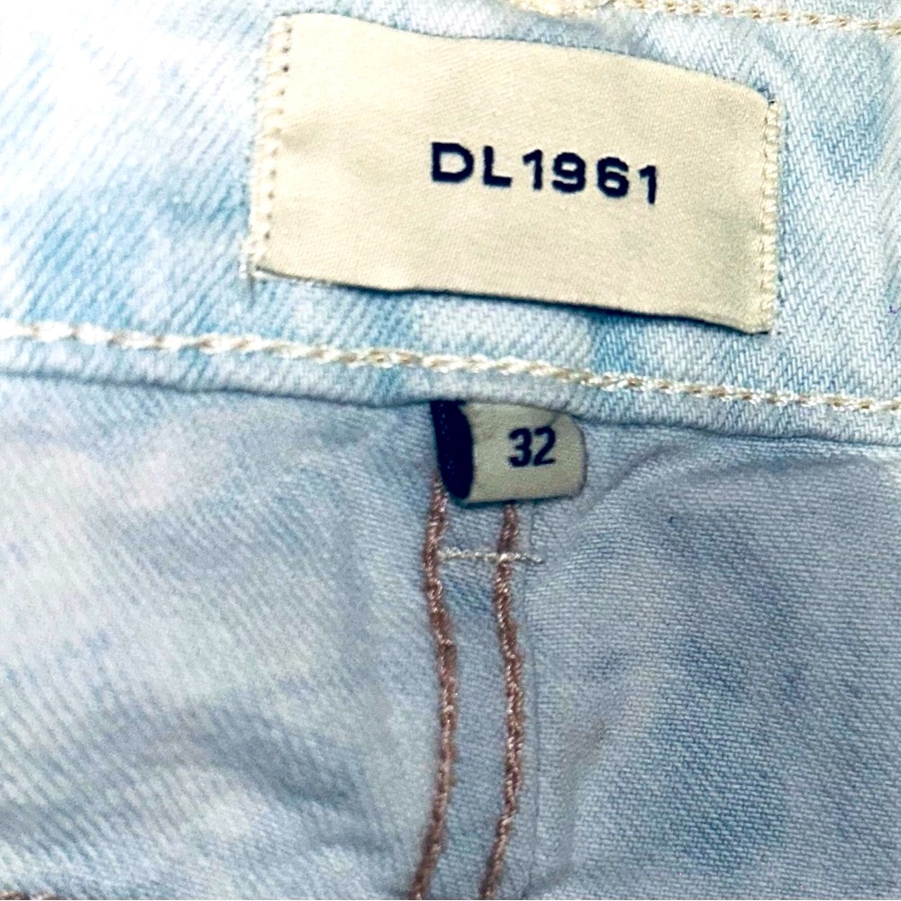 NWT DL1961 SZ 14/32 “Hepburn” wide leg high rise vintage inspired 5-pocket jeans - Picture 8 of 12